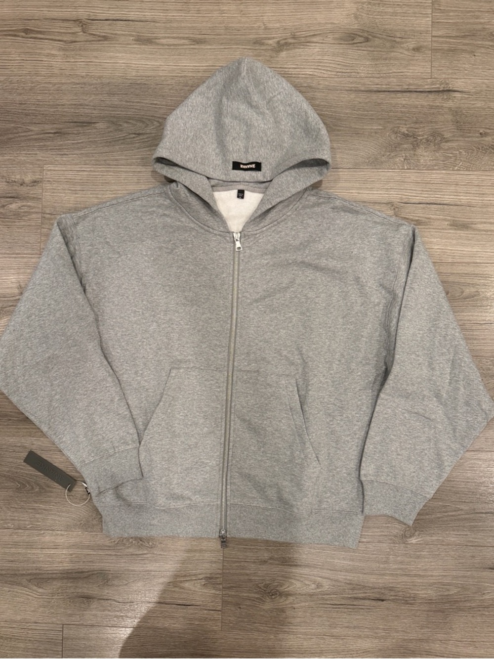 ANANKE Gray Zip Up Hoodie Men’s Size Extra Large